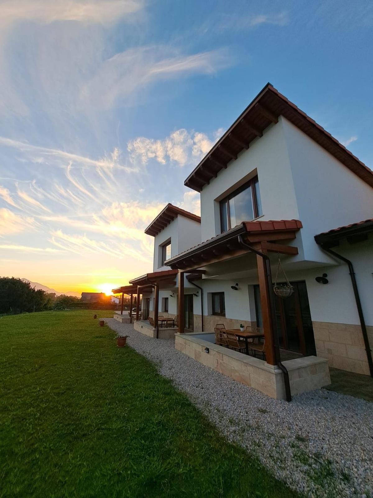 Terradeva Apartamentos Colombres Exteriér fotografie